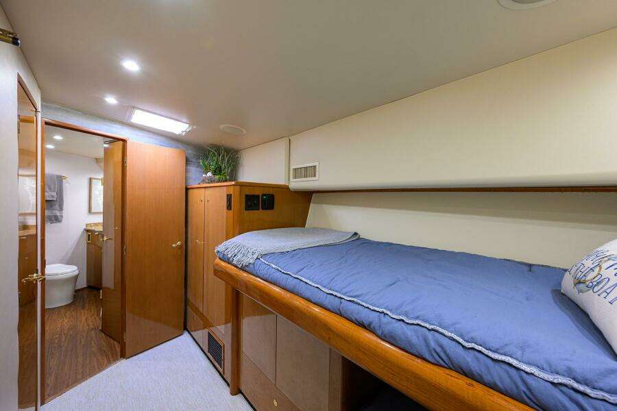 Viking 56 MATTER OF TIME - Stateroom Starboard