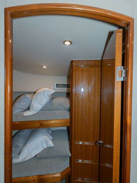 2009 Viking 50 Convertible