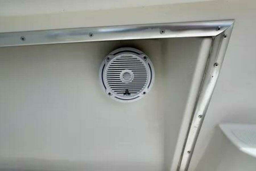 1994 Fountain 31 Center Console