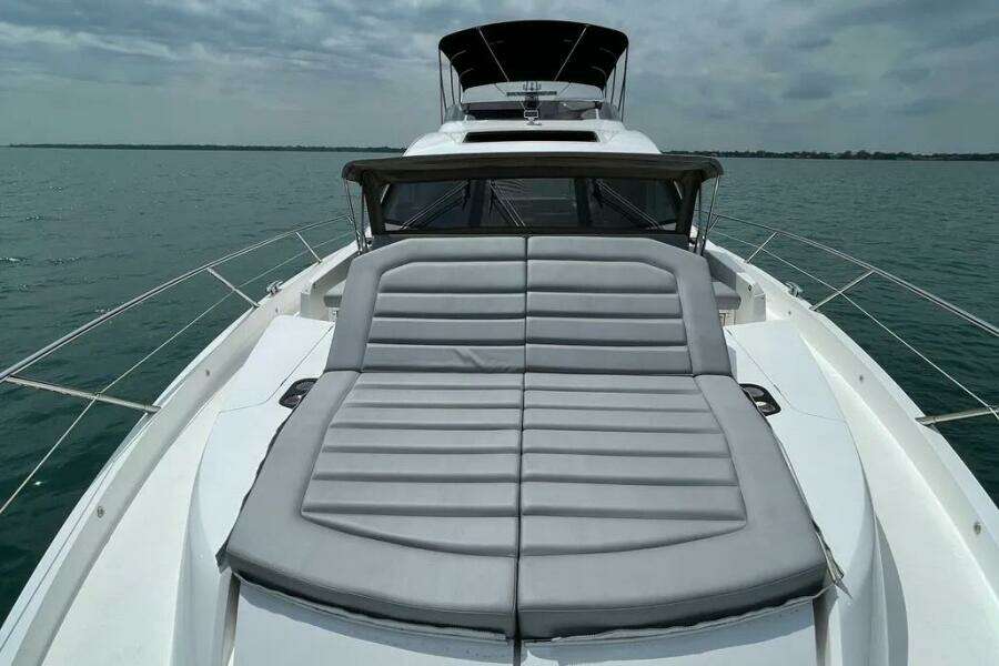 2020 Sunseeker 74 Sport Yacht