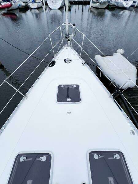 2007 Beneteau 373
