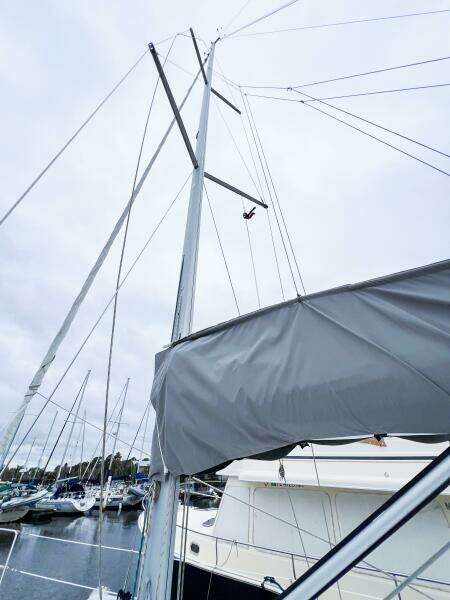 2007 Beneteau 373