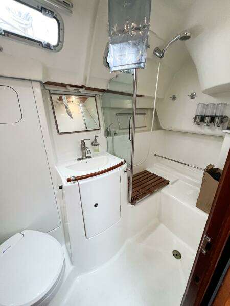 2007 Beneteau 373