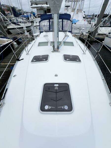 2007 Beneteau 373