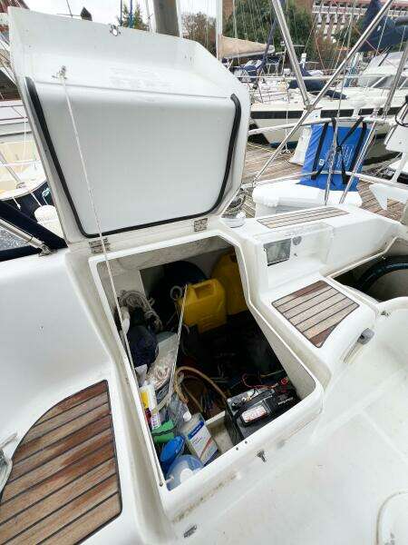 2007 Beneteau 373