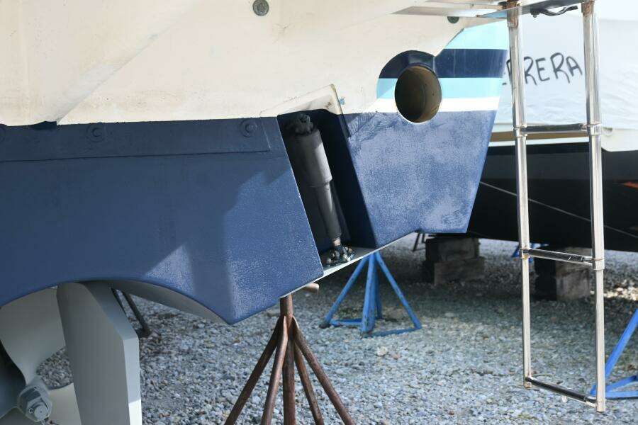 2017 Tiara Yachts 44 Coupe