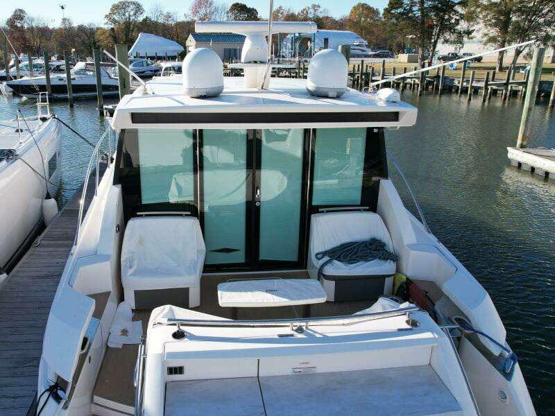 2017 Tiara Yachts 44 Coupe