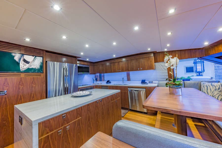 2018 Hargrave Raised Pilothouse