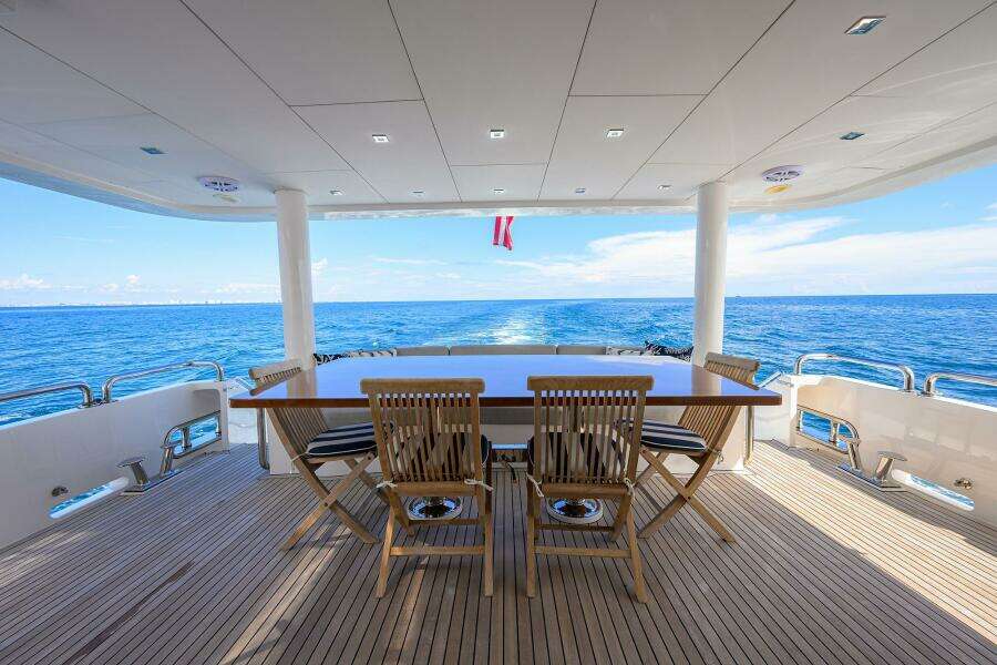 2018 Hargrave Raised Pilothouse