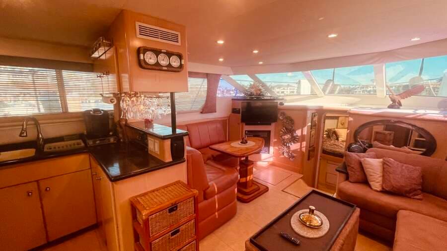 1997 CARVER YACHTS 500 COCKPIT MY