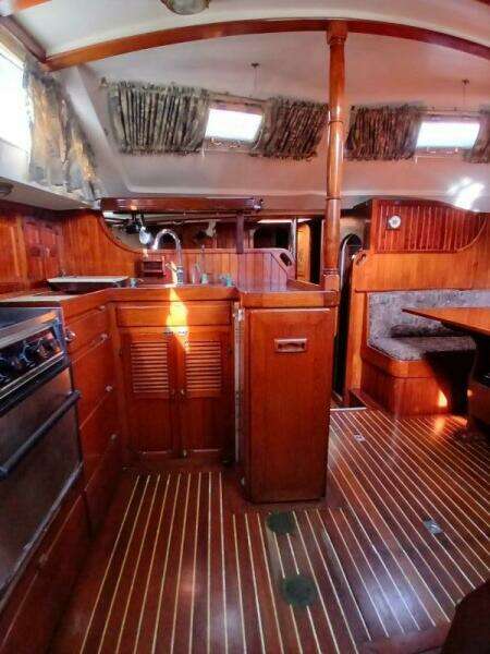 1980 Hardin Center Cockpit