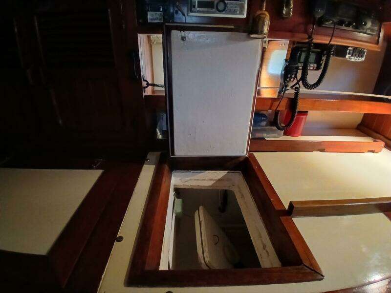 1980 Hardin Center Cockpit