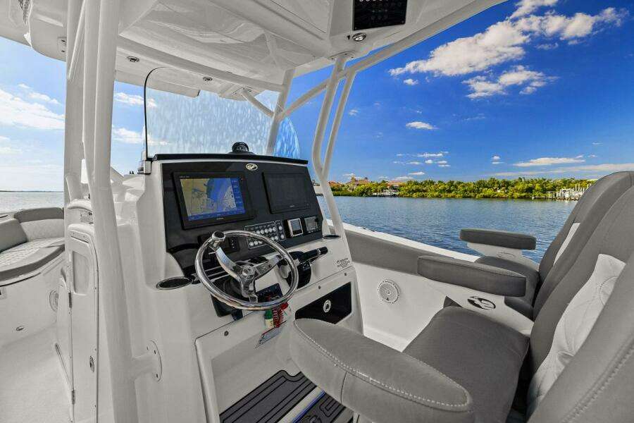 2018 Sea Fox 288 Commander