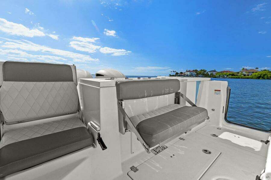 2018 Sea Fox 288 Commander