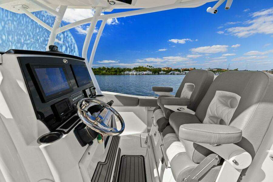 2018 Sea Fox 288 Commander