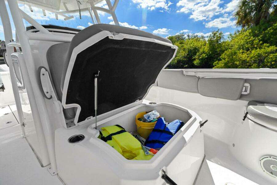 2018 Sea Fox 288 Commander