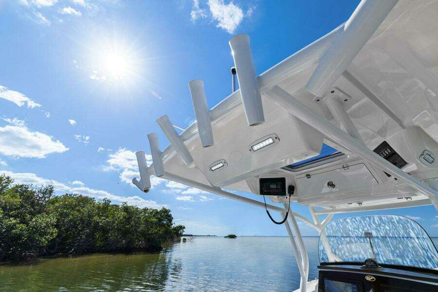 2018 Sea Fox 288 Commander