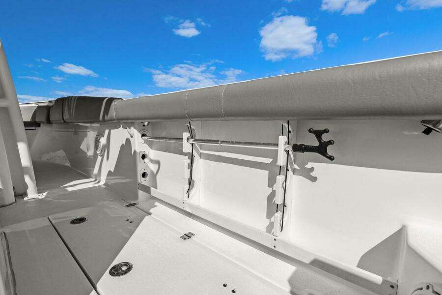 2018 Sea Fox 288 Commander