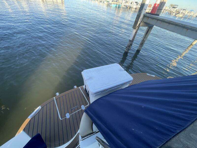 2016 Rinker 310 Express