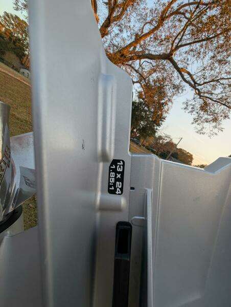 2023 Boston Whaler 240 Vantage