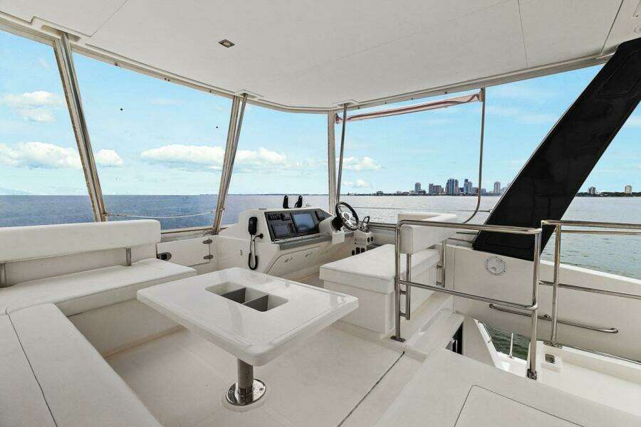 2019 Leopard 43 Powercat