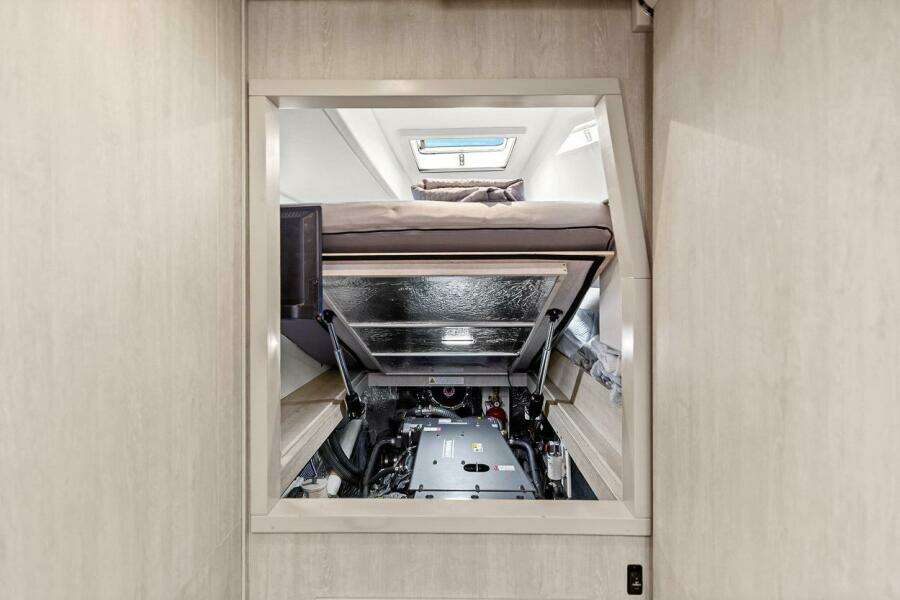 2019 Leopard 43 Powercat