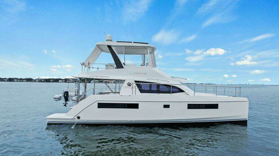 2019 Leopard 43 Powercat