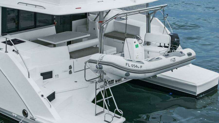 2019 Leopard 43 Powercat