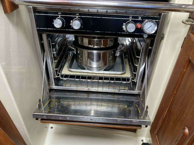 1990 Pacific Seacraft 34 Voyager