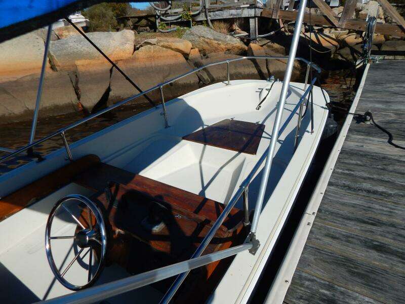 1984 Boston Whaler 15 Sport