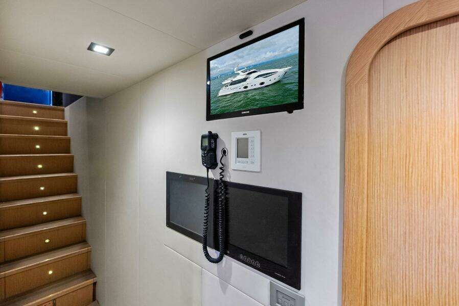 2014 Custom Line 100