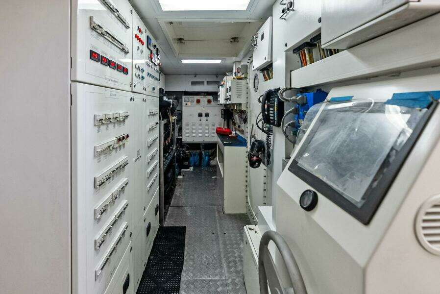 2014 Custom Line 100