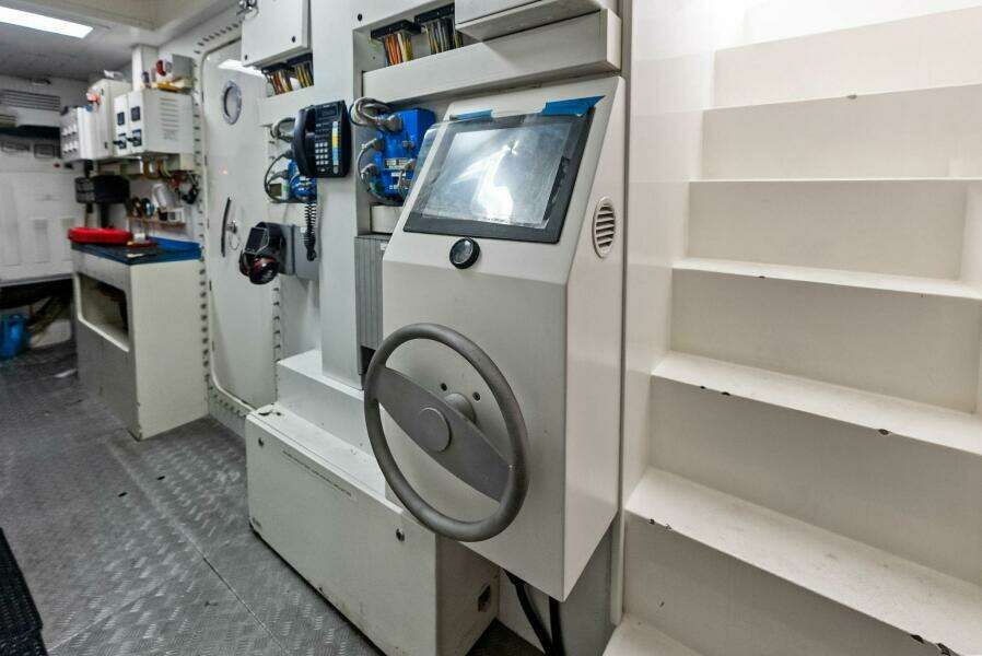 2014 Custom Line 100