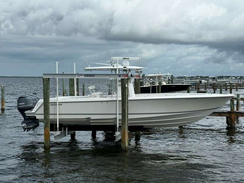 2011 Contender 32 ST