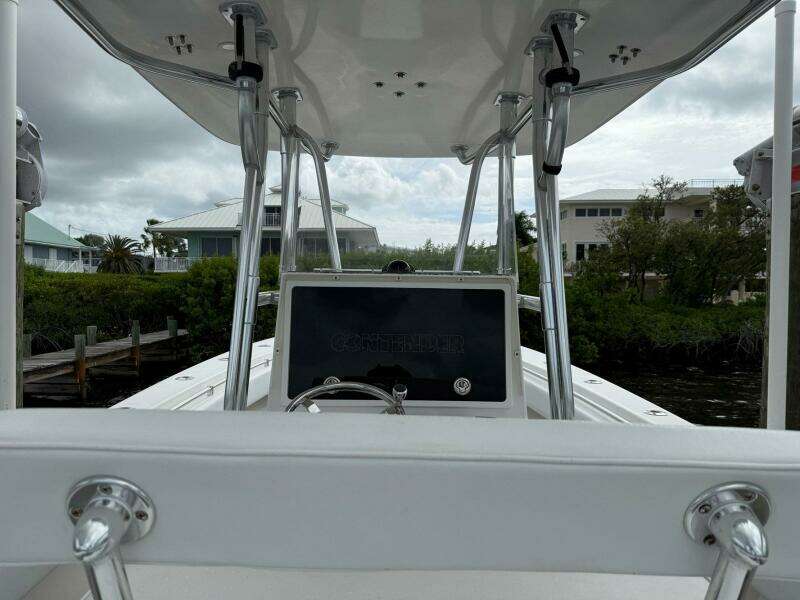 2011 Contender 32 ST