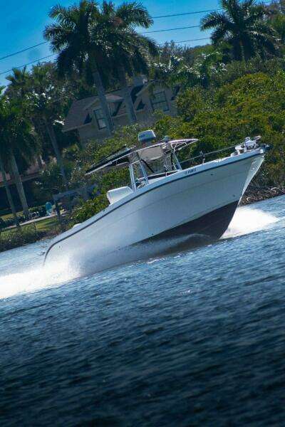 2004 Century 3200 Center Console