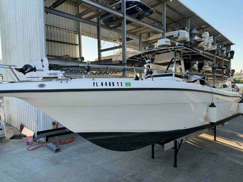 2004 Century 3200 Center Console