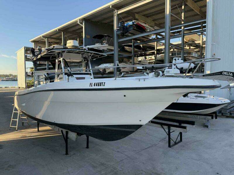 2004 Century 3200 Center Console