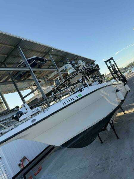 2004 Century 3200 Center Console