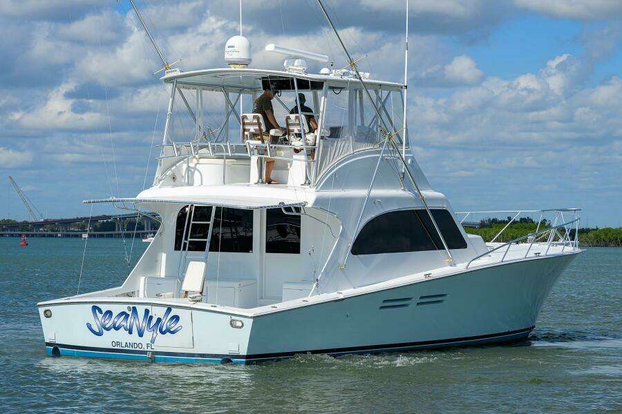 Post 50 SEANYLE - Exterior