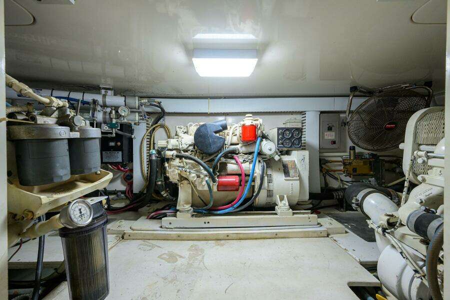 Post 50 SEANYLE - Engine Room