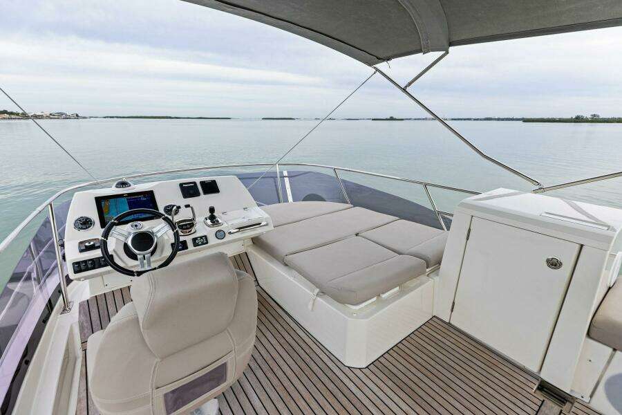 2022 Prestige 420 FLybridge SO FLY 