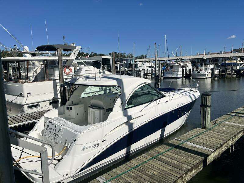 Cruisers 390 Sport Coupe