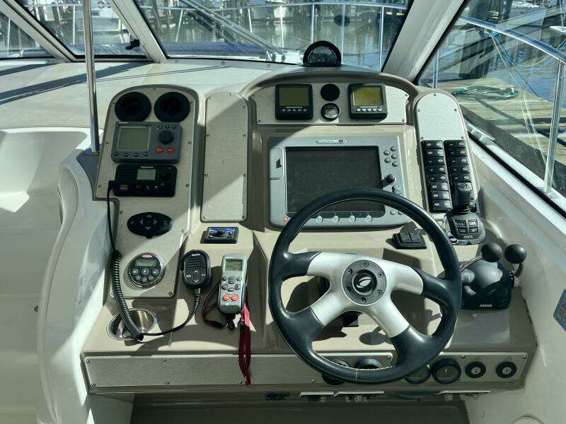 Cruisers 390 Sport Coupe