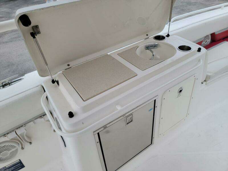 2008 Wellcraft 30 Scarab Sport