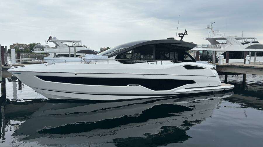2026 Sunseeker 55 Predator