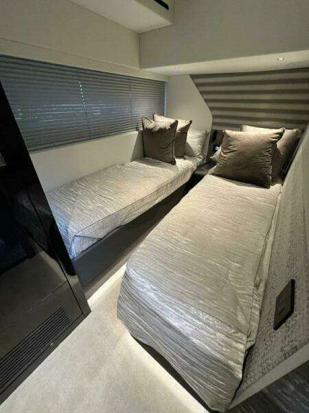 2026 Sunseeker 55 Predator