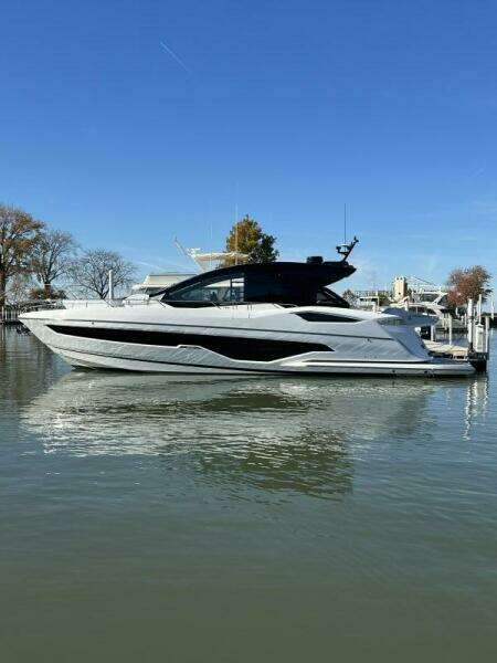 2026 Sunseeker 55 Predator