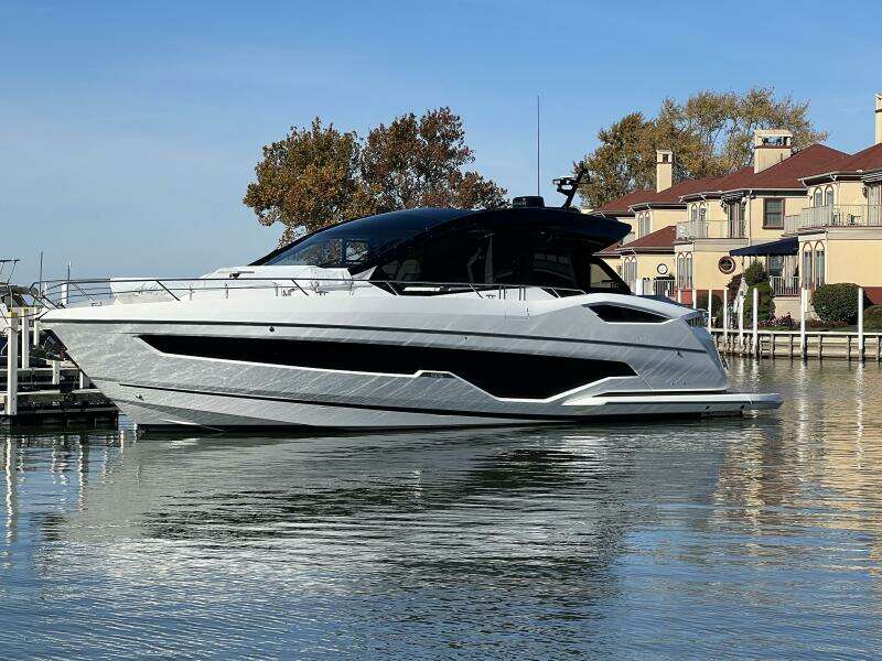 2026 Sunseeker 55 Predator