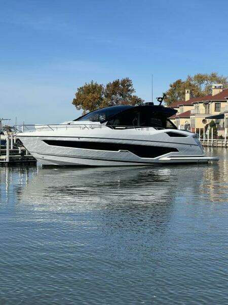 2026 Sunseeker 55 Predator